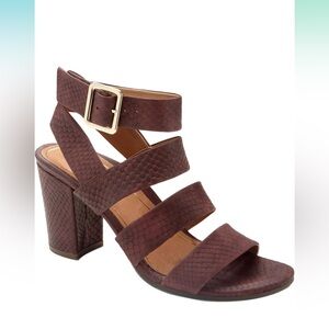 High-heeled sandal, merlot snake pattern leather, size 5